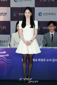 コン・ヒョンジュ、二卵性双生児出産…結婚4年目にしてママに-Chosun Online 朝鮮日報