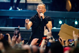 Bruce Springsteen senza voce, concerto cancellato a Marsiglia ...